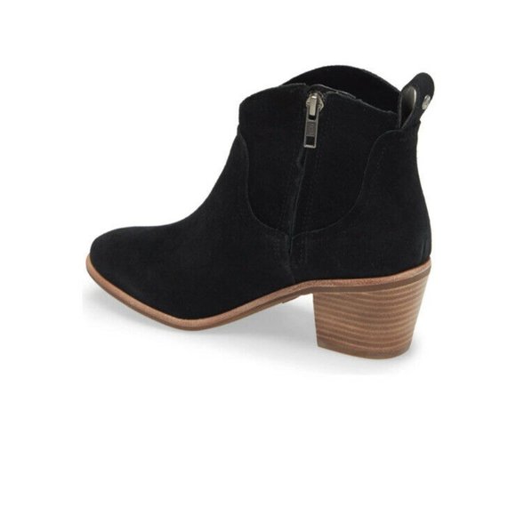 NIB UGG Kingsburg Black Waterproof Suede Western - Picture 2 of 10